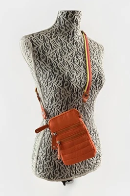 Cartera/organizador bandolera Sondra Roberts naranja cuadrado Foto 1 de 4