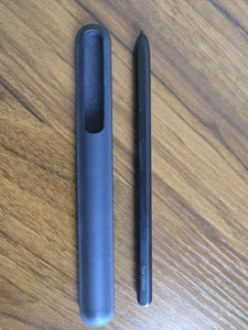 Stylet original Samsung S Pen Fold Edition pour Z Fold5/4/3 (EJ-PF946BBEGWW) - Photo 1 sur 7