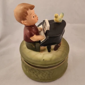 Estatuilla de piano Sankyo vintage de cerámica para niño y pájaro cantando caja de música Japón - Imagen 1 de 9