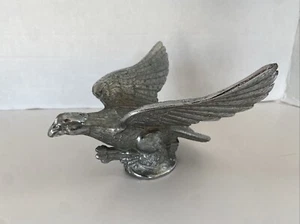 Car Hood Ornament Cast Steel Silver Spread Wing Flying Eagle Arrows - Vintage - Picture 1 of 14
