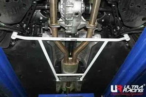 Barra de apoyo inferior trasera para Kia Stinger (CK) 2.0D 3.3 2x4 4x4 2018- Ultra Racing - Imagen 1 de 6