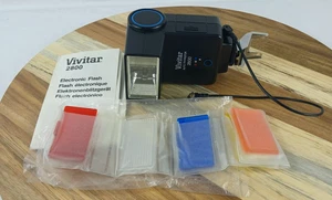 VINTAGE VIVTAR 2800 AUTO THYRISTOR FLASH WITH MANUAL 5COLOR FILTERS TESTED WORKS - Picture 1 of 14