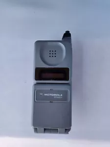 Teléfono Motorola Dynasty Flip 52119 Original (No incluye accesorios) - Imagen 1 de 14