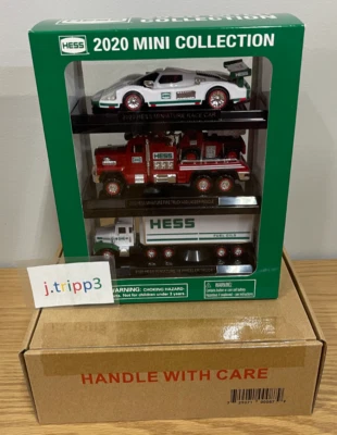 Mini colección HESS 2020 paquete de 3 camión de bomberos de juguete tractor remolque coche de carreras nuevo en caja Foto 1 de 4