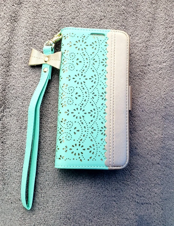 Motorola Moto E4 Protective Flip Wallet Phone Case - Image 1 of 4