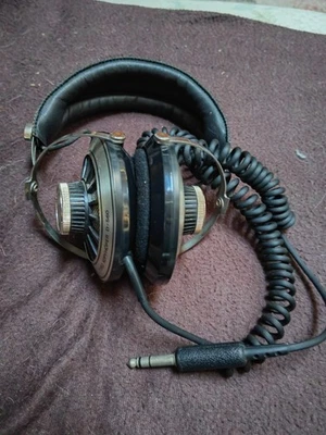 Casque audio DERO D-560  stéréo classique vintage années 70, fabriqué au Japon - Photo 1/4