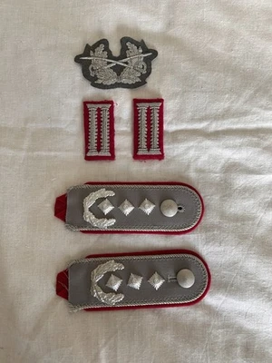 West German Army Officers Insignia ￼ - Image 1 of 2