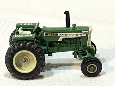 ERTL 1/64 Oliver 1555 Wide Front End - Diecast - Image 1 of 4
