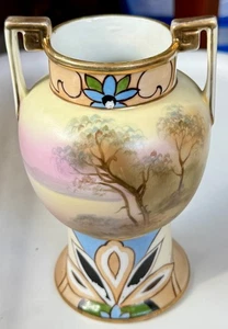Antico vaso Nippon dipinto a mano Morimura Art Nouveau scenografico floreale 2 manici - Foto 1 di 7