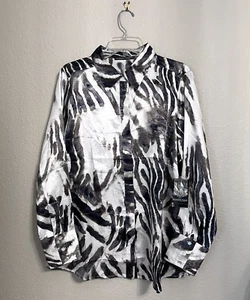 Madison Paige Blouse Women's 1X Animal Print Top Long Sleeve Hidden Button Shirt - Picture 1 of 18