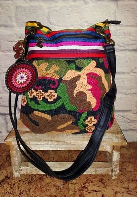 Bolso de hombro cruzado con cuentas pesadas Desigual muy colorido nuevo sin etiquetas Foto 1 de 4