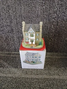 Vtg Liberty Falls Collection The Sinclair Hotel Figurine AH179, 1999,Orig Box - Picture 1 of 1