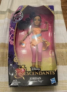 Disney Descendants Neon Lights Ball Jordan Modepuppe Neu Auradon Prep 2015 - Bild 1 von 3
