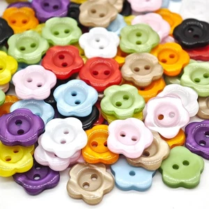 100 Stck. 1/2 Zoll Runde Blume Knöpfe Nähen Knopf Ersatz für Zum Selbermachen Handwerk - Bild 1 von 6