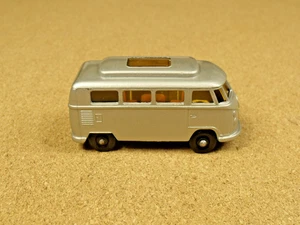 OLD VINTAGE LESNEY MATCHBOX # 34 VOLKSWAGEN CAMPER SHORT RAISED ROOF - Picture 1 of 10
