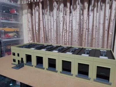 DISTRIBUTION CENTER 12 BAY/6 ON EACH SIDE S SCALE BUILDING/DIORAMA - Image 1 of 4