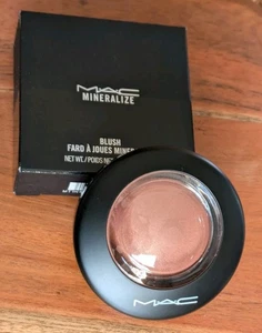 MAC Mineralize Blush - Love Joy 0.10oz / 3.2g - Picture 1 of 5