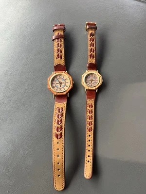 RARO Infinity cuarzo cuero genuino pulsera y bisel de madera reloj par Foto 1 de 4