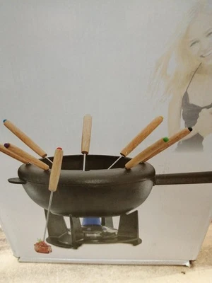 Spring Gusseisen Fondue-Set SAAS-FEE schwarz, Ø 20 cm mit 8 Fonduegabeln - Bild 1 von 3