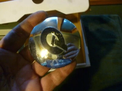 Tapa central Quantum (P7607) # HY A-040 K9101 473K65 Foto 1 de 4