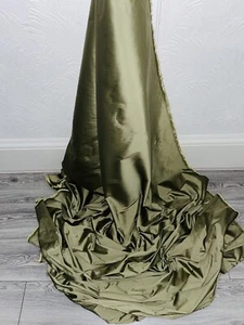 1m Two Tone Sage/ Green Taffeta Fabric 58" Superior bridal wear Quality 1 - Picture 1 of 2