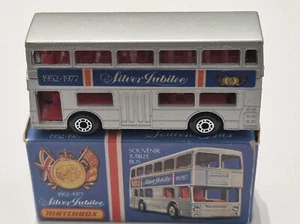 Matchbox Superfast - 17b Daimler Londoner Bus - Silver Jubilee - MIB (#83) - Picture 1 of 10