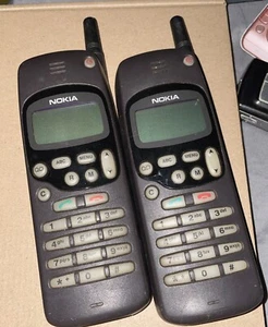 Vintage 2G GSM 1990s Nokia 1611 (1610) telefon komórkowy NHE-5SX (NHE-5NX) x2 - Zdjęcie 1 z 2