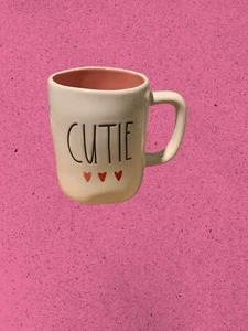 Taza Cutie Rae Dunn Colección Artesana Por Magenta Blanca Y Negra NUEVA - Imagen 1 de 5