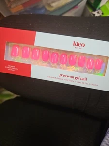 Kleo Kolor Press-On Gelnägel ~ Pop Pink ~ Brandneu, 30 Nägel enthalten - Bild 1 von 5