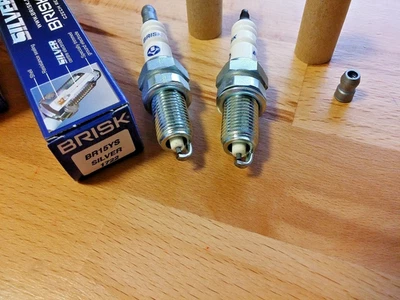2x Bujías BRISK BR15YS-7 Silver Upgrade Racing aptas para: Victory Vegas 1634 Foto 1 de 4