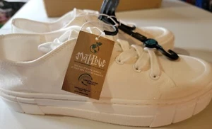 Mad Love Fran White Canvas LaceUp Platform Sneakers Size 11 New With Tags - Picture 1 of 5