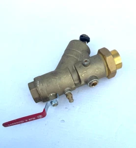 Bell & Gossett UBY Ball Valve & Strainer 1-1/2" - Picture 1 of 6