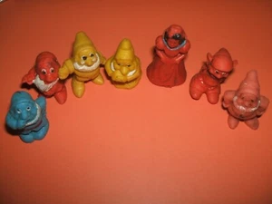 Vintage 1970s Walt Disney Diener Esso Glups Snow White erasers rubbers gommes - Picture 1 of 3