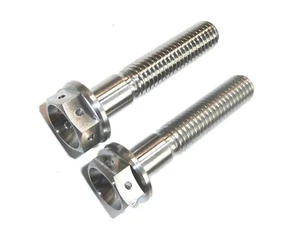 TRIUMPH Speed Triple 1200 RR 2021 - 2024 Titanium Swingarm Hub Axle Pinch Bolts - Picture 1 of 3
