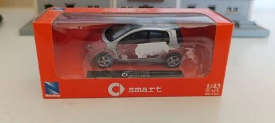 Smart Forfour NewRay 1/43 - Photo 1/4