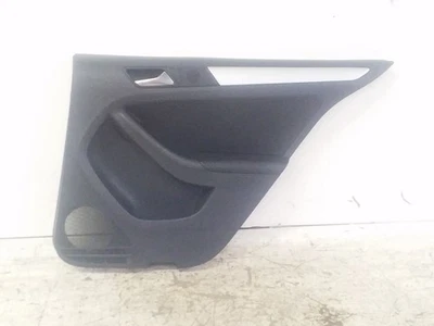 Panel de moldura de puerta interior trasero derecho sedán negro | Volkswagen Jetta 2011-2018 Foto 1 de 4