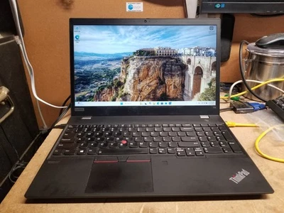 Lenovo ThinkPad T15 15.6" i7-10510U 1.8GHz 8GB RAM 512GB SSD Windows 11 Pro - Image 1 of 4