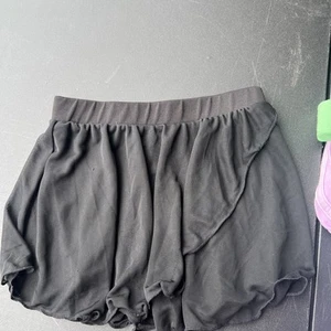 Danskin Now Girls Size 6/6X Black Dance Sheer Skirt - Picture 1 of 3