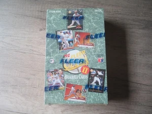 1992 Fleer Ultra MLB Baseball Series II Factory Sealed Box (36 Packs) - Picture 1 of 2