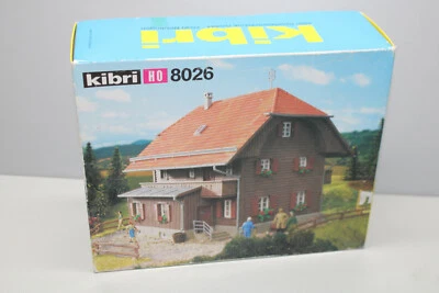 Kit de construcción Kibri 8026 casa de la Selva Negra calibre H0 en caja Foto 1 de 2