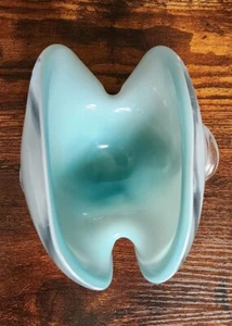 Vintage Italy Hand Blown Art Glass Clam Sea Shell Mollusk Vase Art Piece - Picture 1 of 5