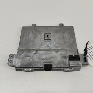 Stazione di ricarica wireless per smartphone TESLA MODEL 3 1755100-00-D 22280740 - Picture 1 of 6