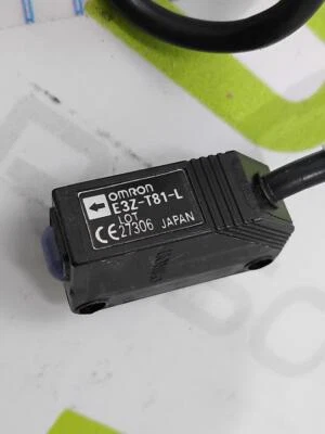 SENSOR FOTOELÉCTRICO OMRON E3Z-T81-L Y E3Z-T81-D Foto 1 de 4