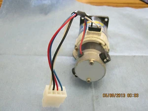 Sanyo Denki Super L Typ: L404T-032 DC Servomotor. 22 W, 48 V, 0,85 A, 1600 min - Bild 1 von 1