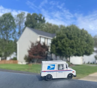 KINSFUN Mini USPS “Long Life Vehicle” Mail Truck (Scale 1:72) - Image 1 of 4