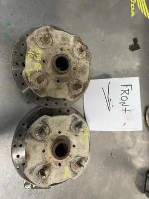 Rotores bujes delanteros yamaha big bear 400 Foto 1 de 4