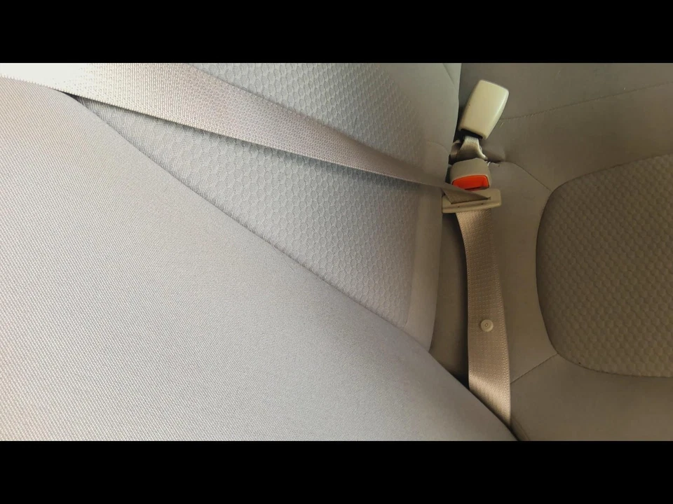 Used Rear Seat Belt Rear fits: 2007 Chevrolet Malibu Rear Grade A — 第 1/4 张图片