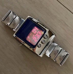 Seiko Alba AKA Quartz Day/Date Blue Face Digital Men's Watch - Picture 1 of 7