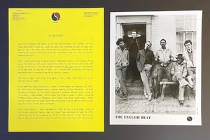THE ENGLISH BEAT "Wha'penn?" ORIGINAL 1981 US PRESS KIT w/PHOTO Sire RARE - Picture 1 of 1