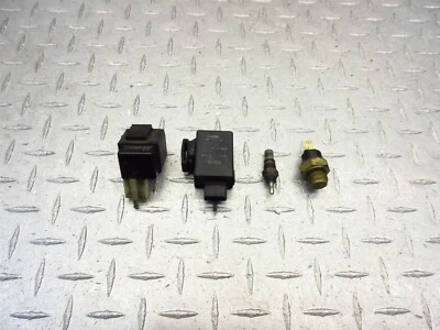 Honda Shadow Spirit VT1100 VT1100C 1994 90-94 relés eléctricos sensores ventilador de temperatura Foto 1 de 4